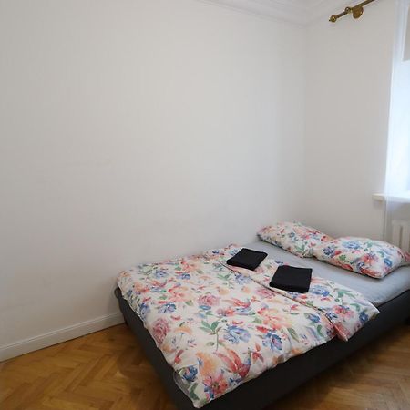Fantastic Waw - Room - K2 Warszawa Eksteriør billede